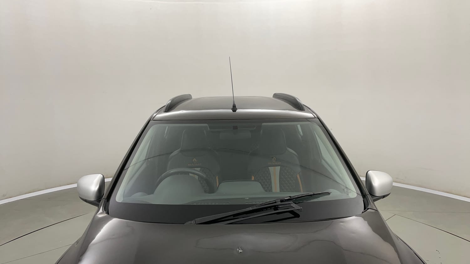 Used 2019 Renault Kwid RXT (O) 1.0 SCE Edition Petrol Manual exterior FRONT WINDSHIELD VIEW