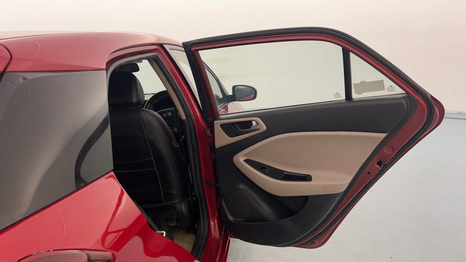 Used 2016 Hyundai Elite i20 Sportz 1.2 Petrol Manual interior RIGHT REAR DOOR OPEN VIEW