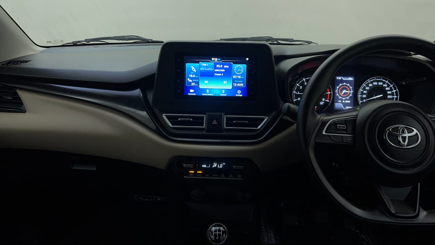 Used 2023 Toyota Glanza G Petrol Manual interior MUSIC SYSTEM & AC CONTROL VIEW