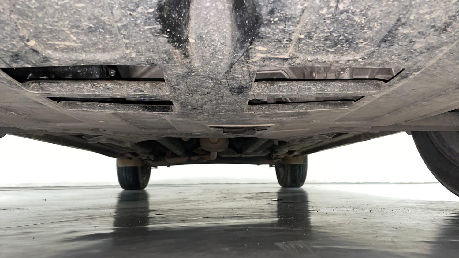 Used 2019 Hyundai Creta SX 1.6 AT Petrol Petrol Automatic extra FRONT LEFT UNDERBODY VIEW