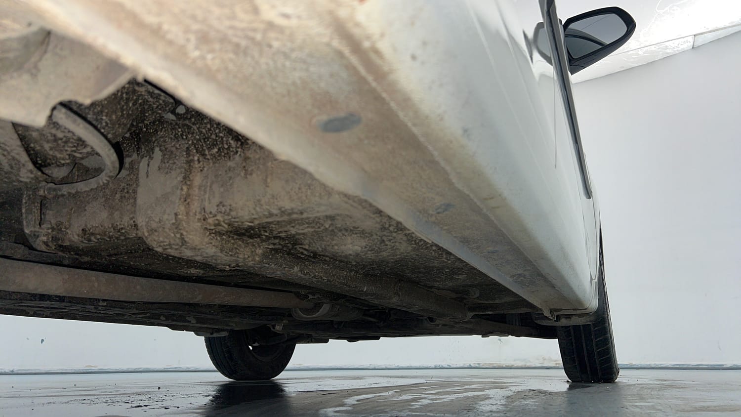 Used 2019 Hyundai Grand i10 Magna 1.2 Kappa VTVT Petrol Manual extra REAR RIGHT UNDERBODY VIEW