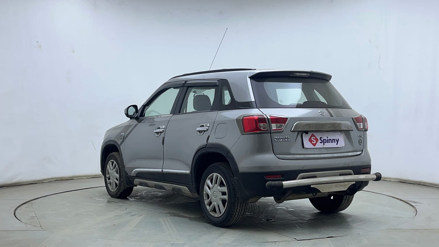 Used 2017 Maruti Suzuki Vitara Brezza VDi (O) Diesel Manual exterior LEFT REAR CORNER VIEW