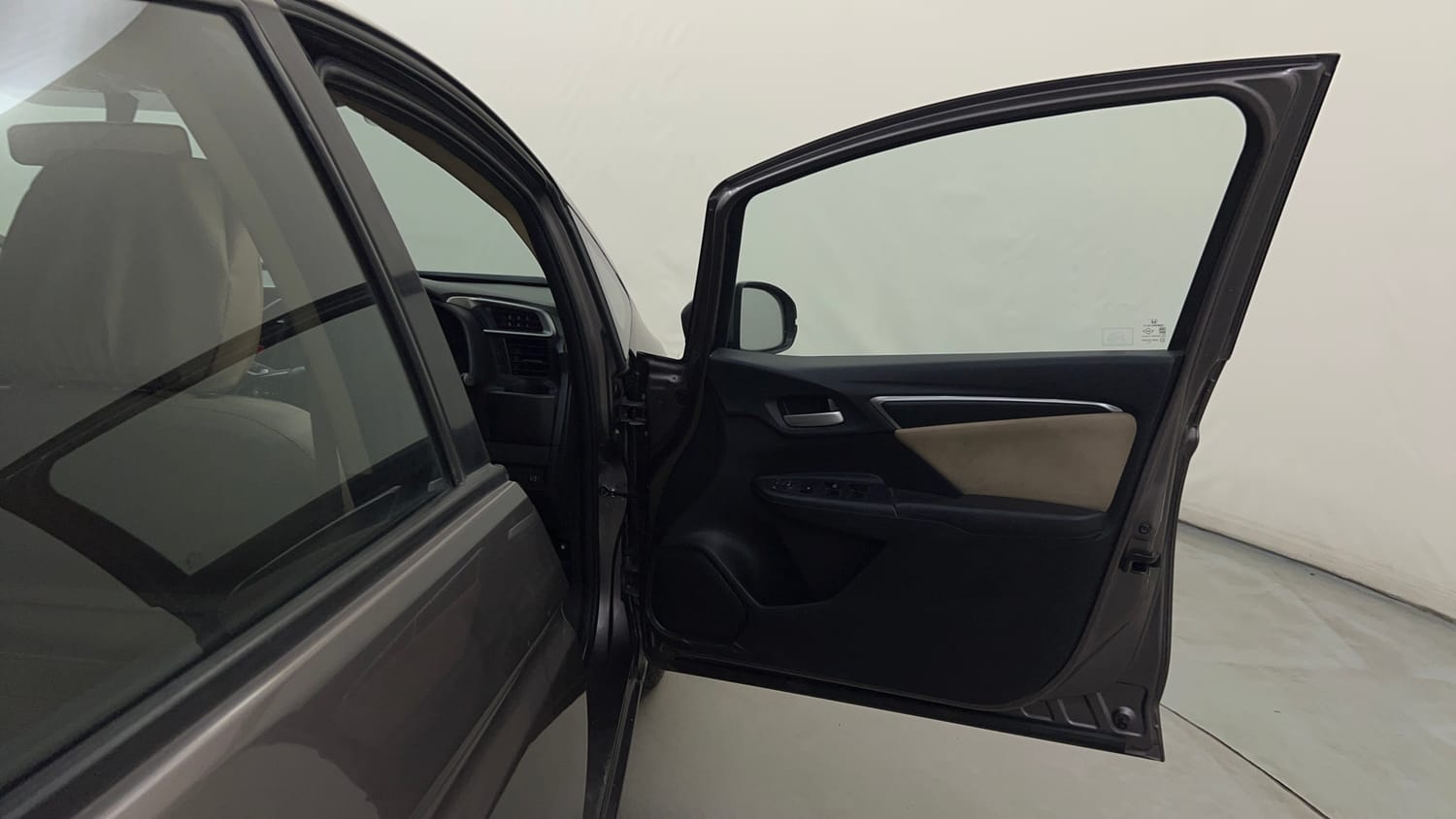 Used 2016 Honda Jazz V AT Petrol Petrol Automatic interior RIGHT FRONT DOOR OPEN VIEW