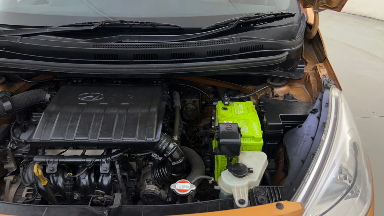 Used 2015 Hyundai Grand i10 Asta 1.2 Kappa VTVT (O) Petrol Manual engine ENGINE LEFT SIDE HINGE & APRON VIEW