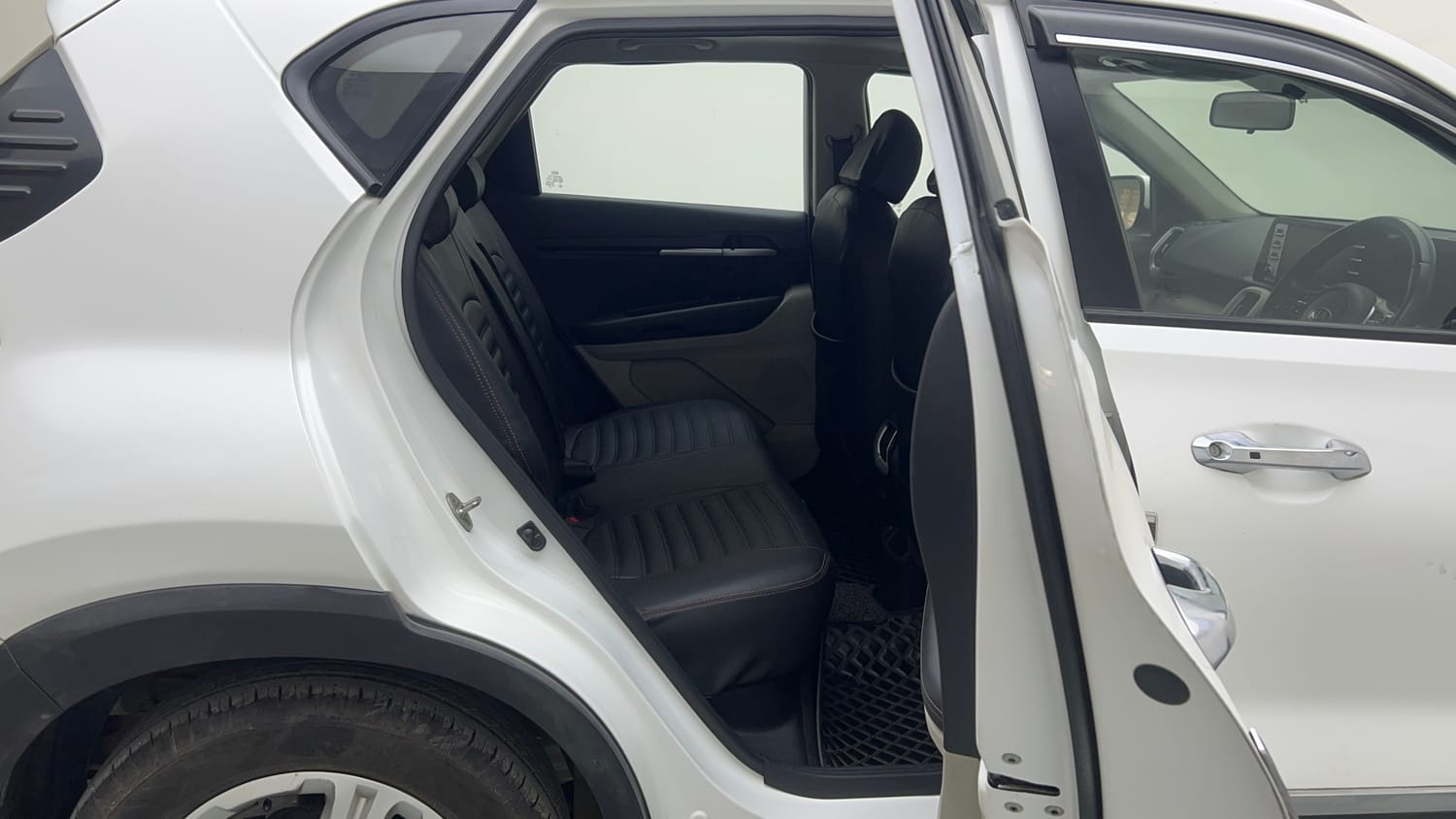 Used 2021 Kia Sonet HTX 1.5 Diesel Manual interior RIGHT SIDE REAR DOOR CABIN VIEW