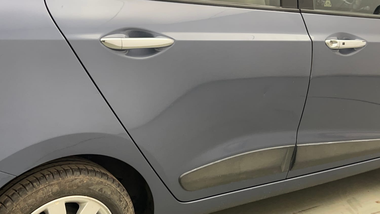 Used 2014 Hyundai Xcent SX 1.2 Petrol Manual dents MINOR DENT