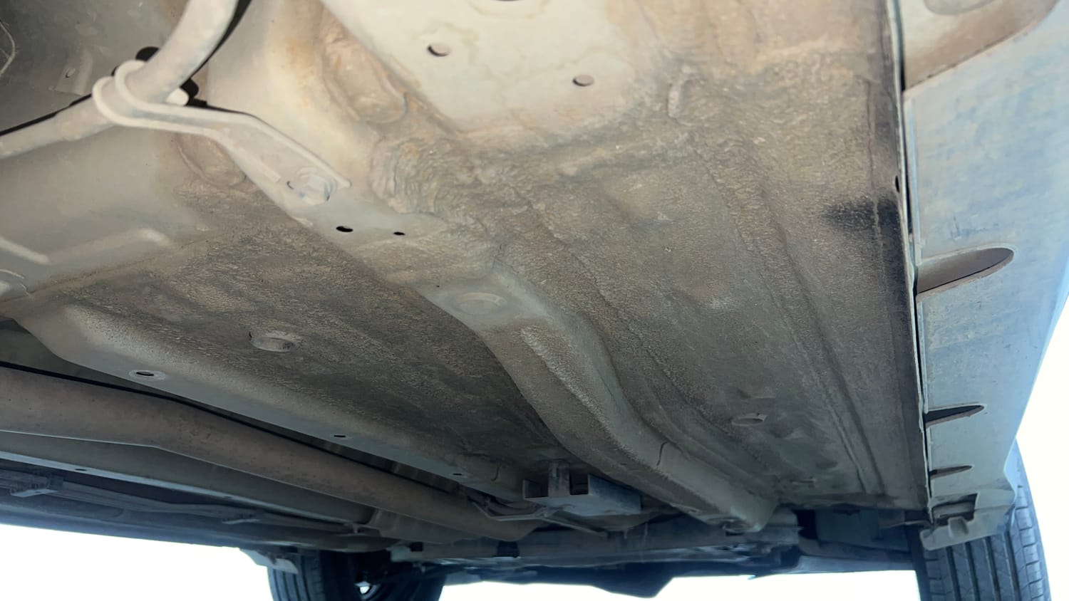 Used 2021 Kia Sonet HTX 1.5 Diesel Manual extra REAR RIGHT UNDERBODY VIEW