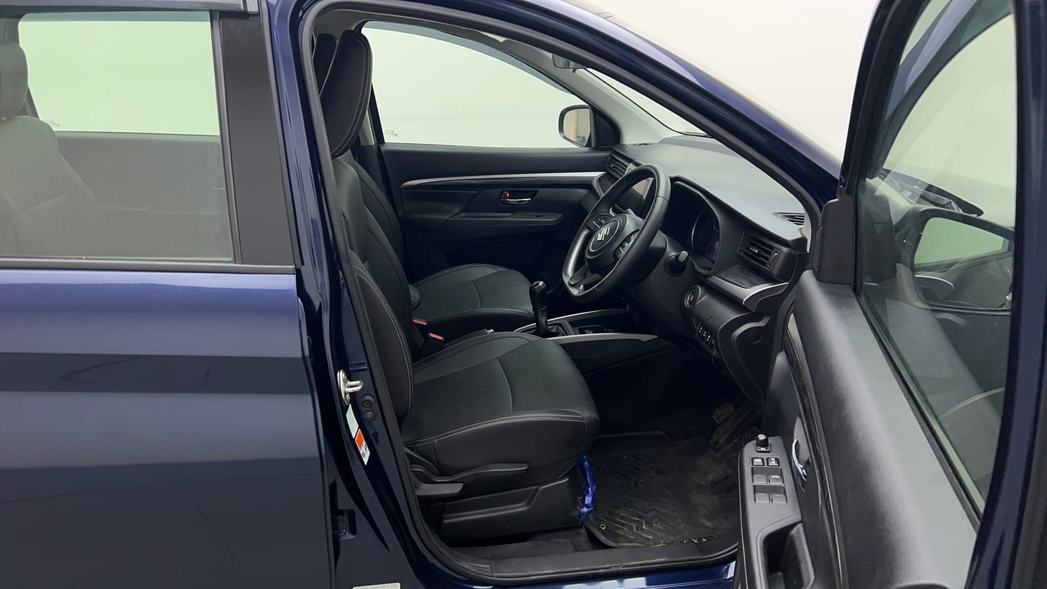 Used 2022 Maruti Suzuki XL6 Alpha Plus MT Petrol Petrol Manual interior RIGHT SIDE FRONT DOOR CABIN VIEW