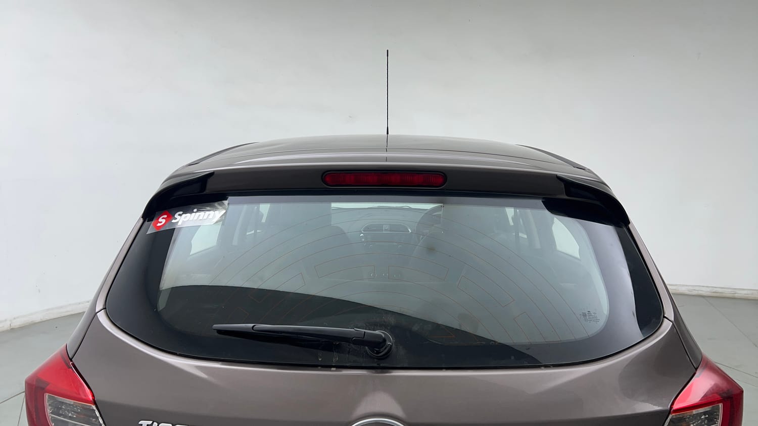 Used 2018 Tata Tiago XZ CNG (Outside Fitted) Cng Manual exterior BACK WINDSHIELD VIEW