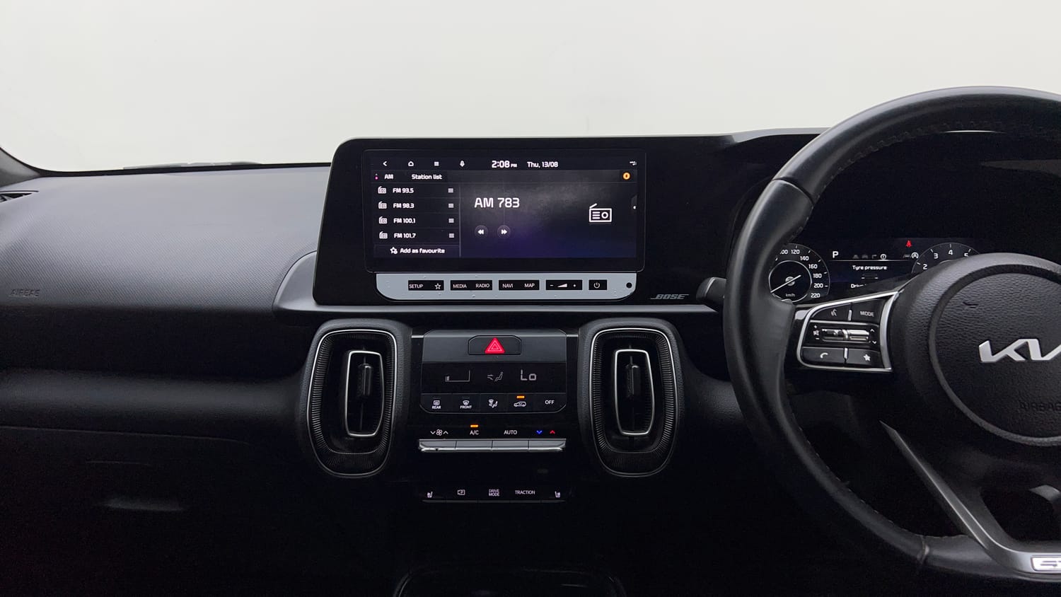 Used 2024 Kia Sonet GTX Plus 1.0 Turbo Petrol DCT Dual Tone Petrol Automatic interior MUSIC SYSTEM & AC CONTROL VIEW