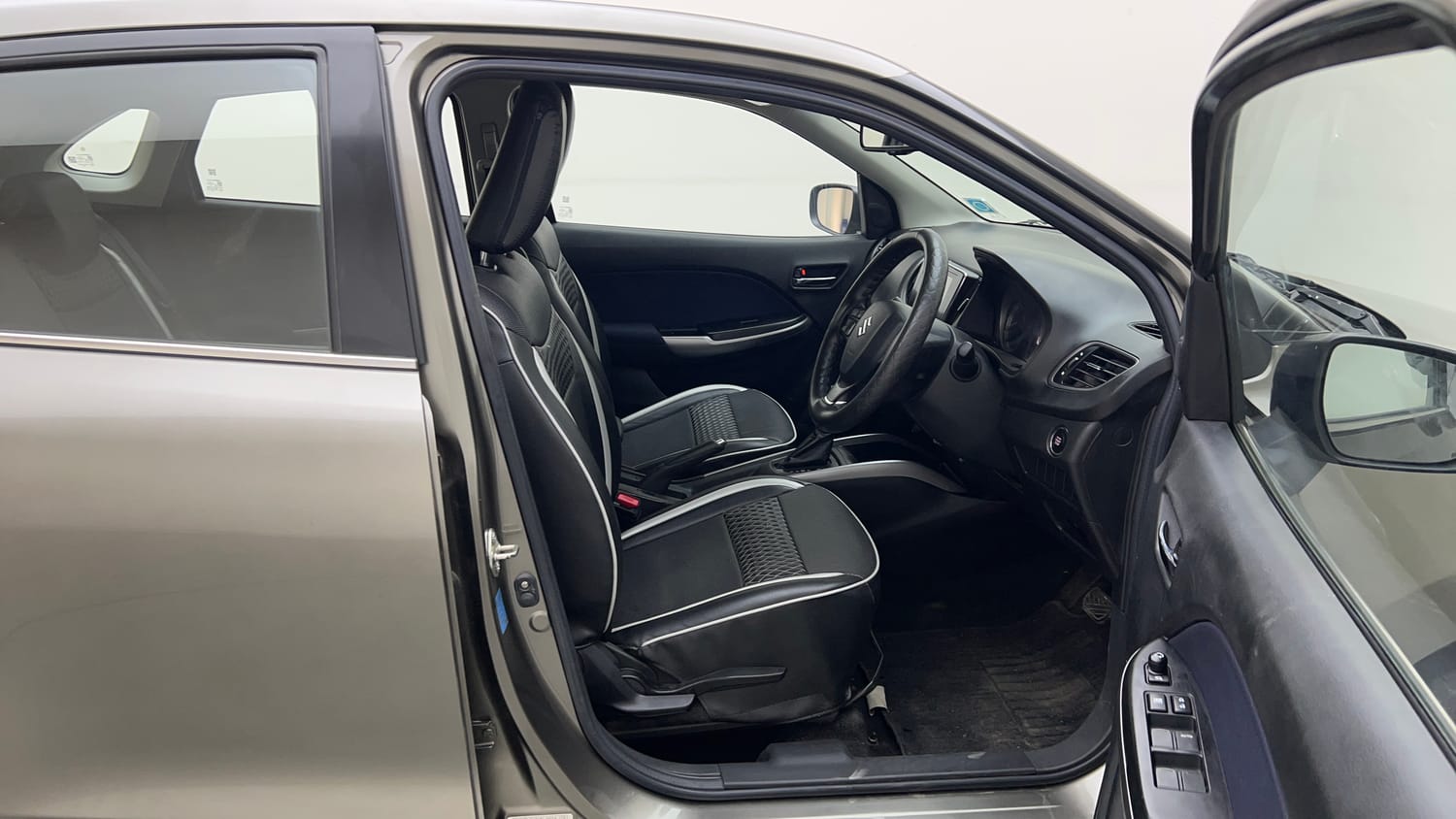 Used 2020 Maruti Suzuki Baleno Zeta Automatic Petrol Automatic interior RIGHT SIDE FRONT DOOR CABIN VIEW