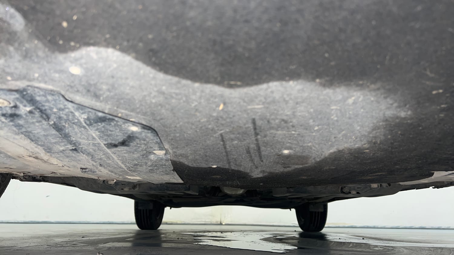 Used 2023 Maruti Suzuki Baleno Delta MT Petrol Manual extra FRONT LEFT UNDERBODY VIEW