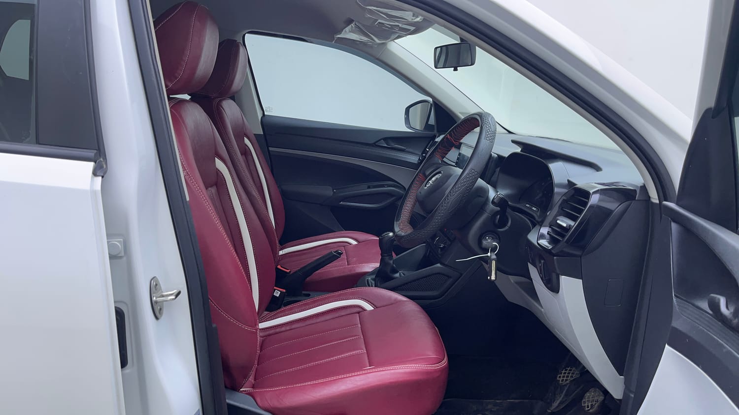 Used 2025 Skoda Kylaq Classic Petrol Manual interior RIGHT SIDE FRONT DOOR CABIN VIEW