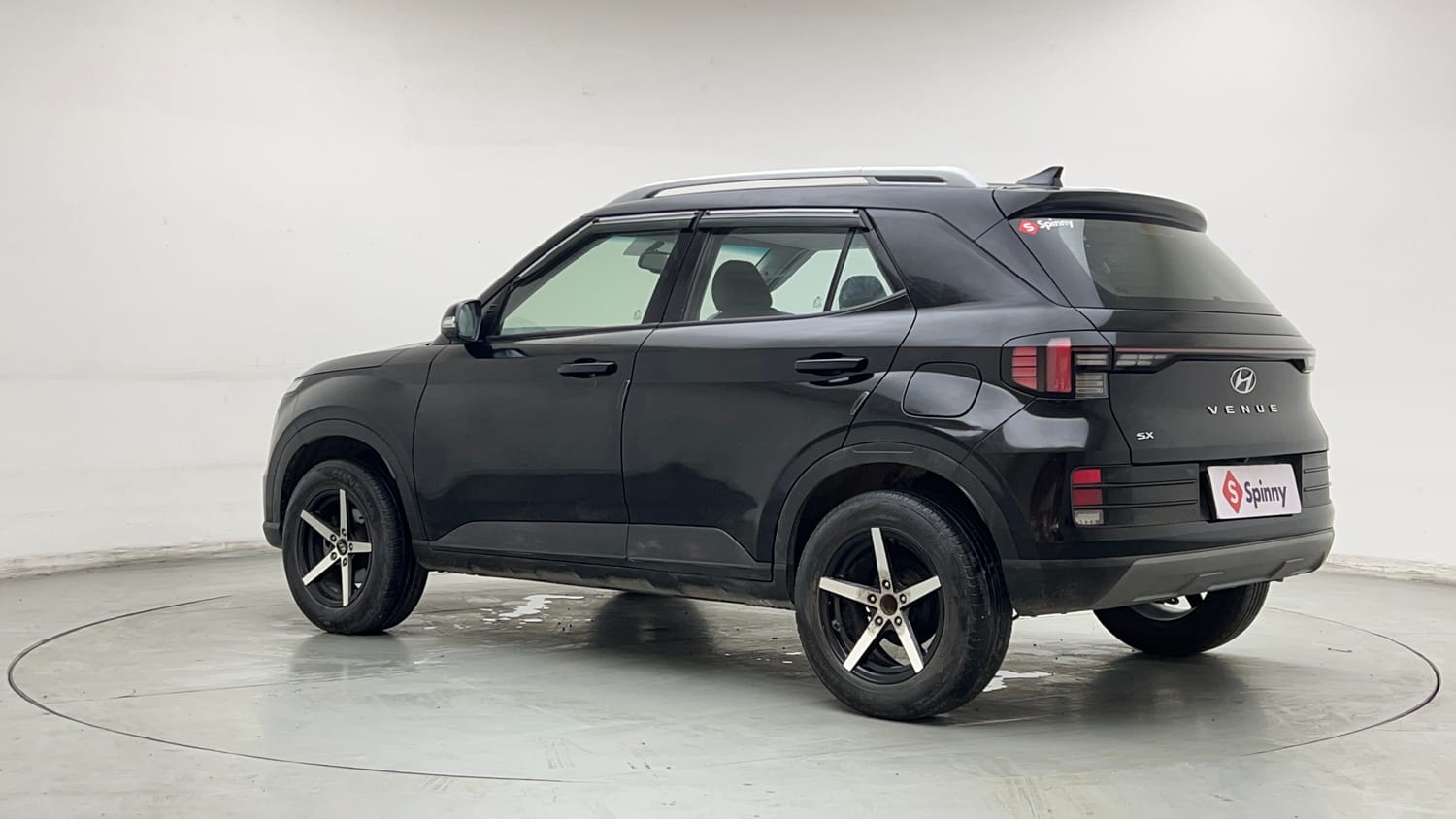 Used 2022 Hyundai Venue SX 1.2 Petrol Petrol Manual exterior LEFT REAR CORNER VIEW