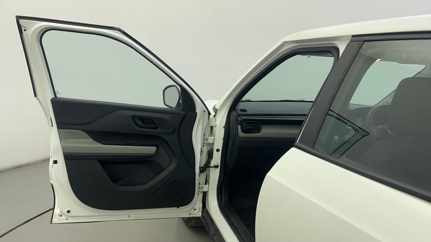 Used 2022 Tata Punch Adventure Rhythm Pack MT Petrol Manual interior LEFT FRONT DOOR OPEN VIEW