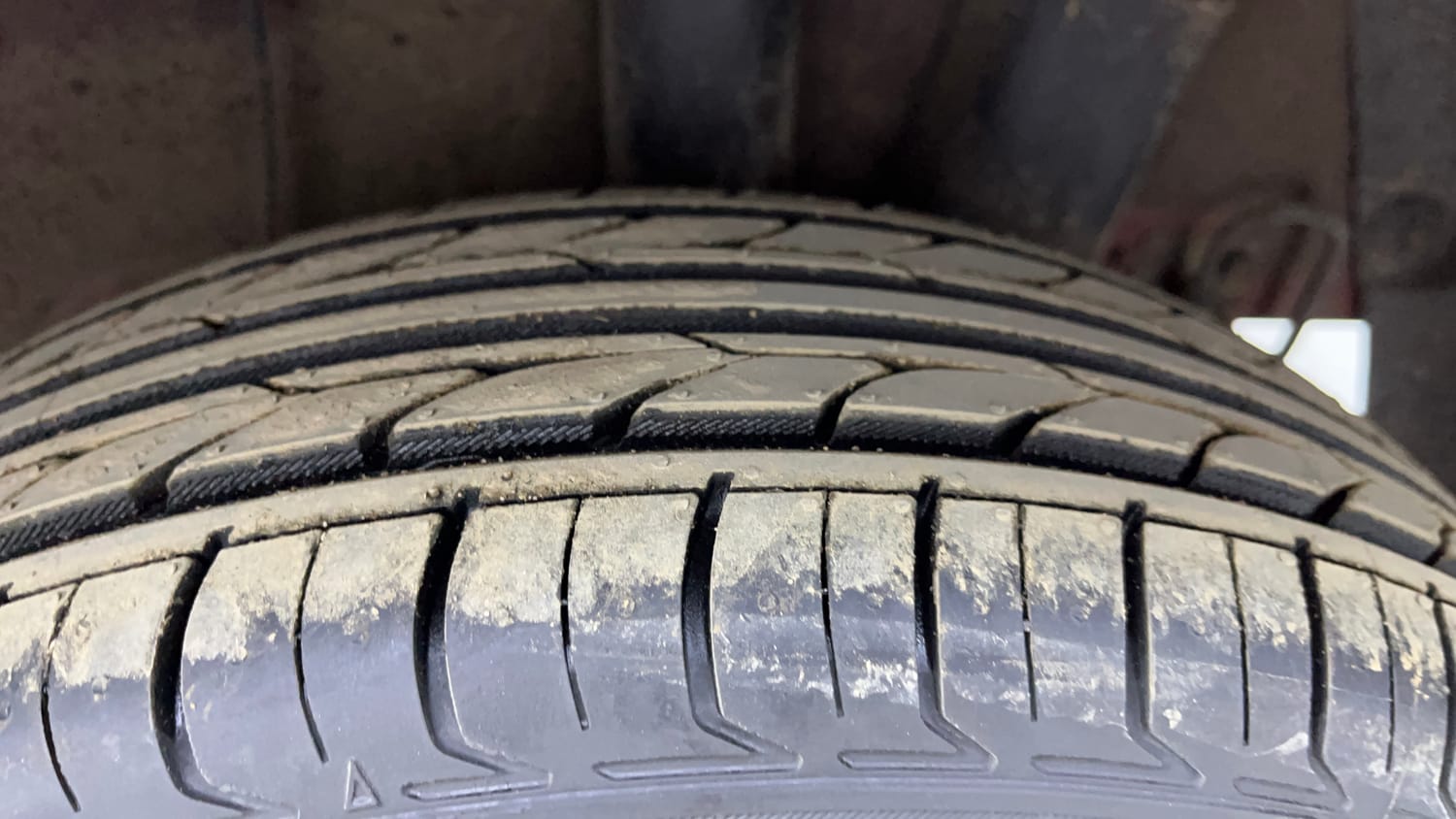 Used 2019 Hyundai Grand i10 Sportz 1.2 Kappa VTVT Petrol Manual tyres LEFT REAR TYRE TREAD VIEW