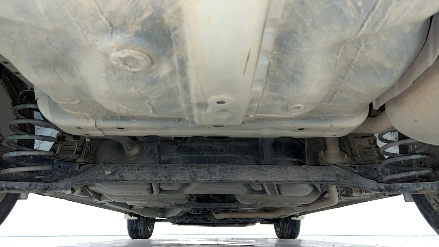 Used 2019 Honda City VX Petrol Petrol Manual extra REAR UNDERBODY VIEW (TAKEN FROM REAR)