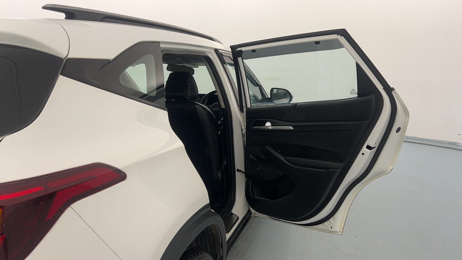 Used 2020 Kia Seltos HTK Plus 1.5 Petrol Manual interior RIGHT REAR DOOR OPEN VIEW