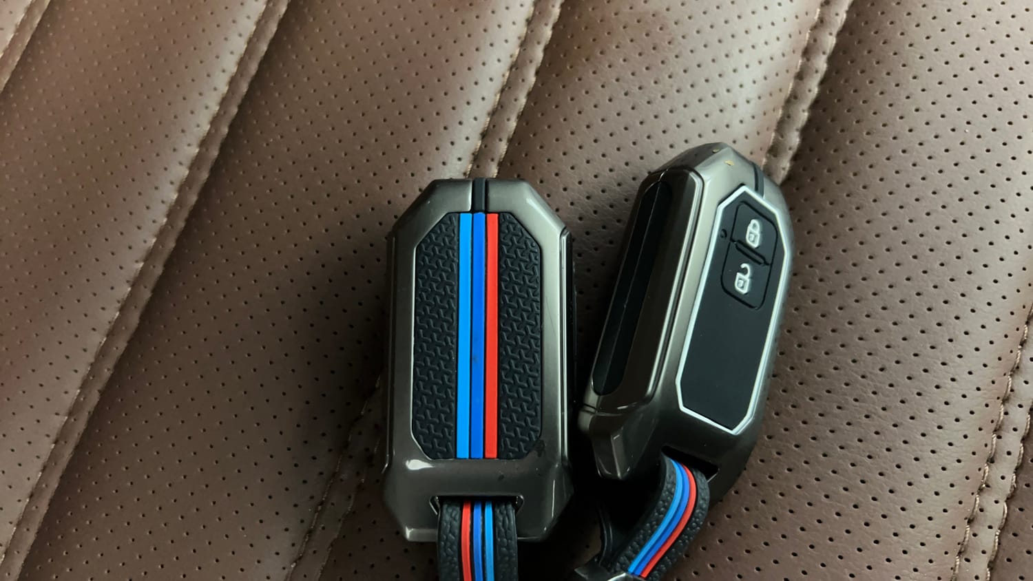 Used 2023 Maruti Suzuki Brezza ZXi Petrol Manual extra CAR KEY VIEW