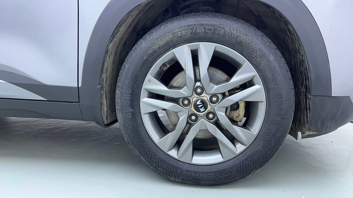 Used 2021 Kia Seltos HTX 1.5 Petrol Manual tyres RIGHT FRONT TYRE RIM VIEW