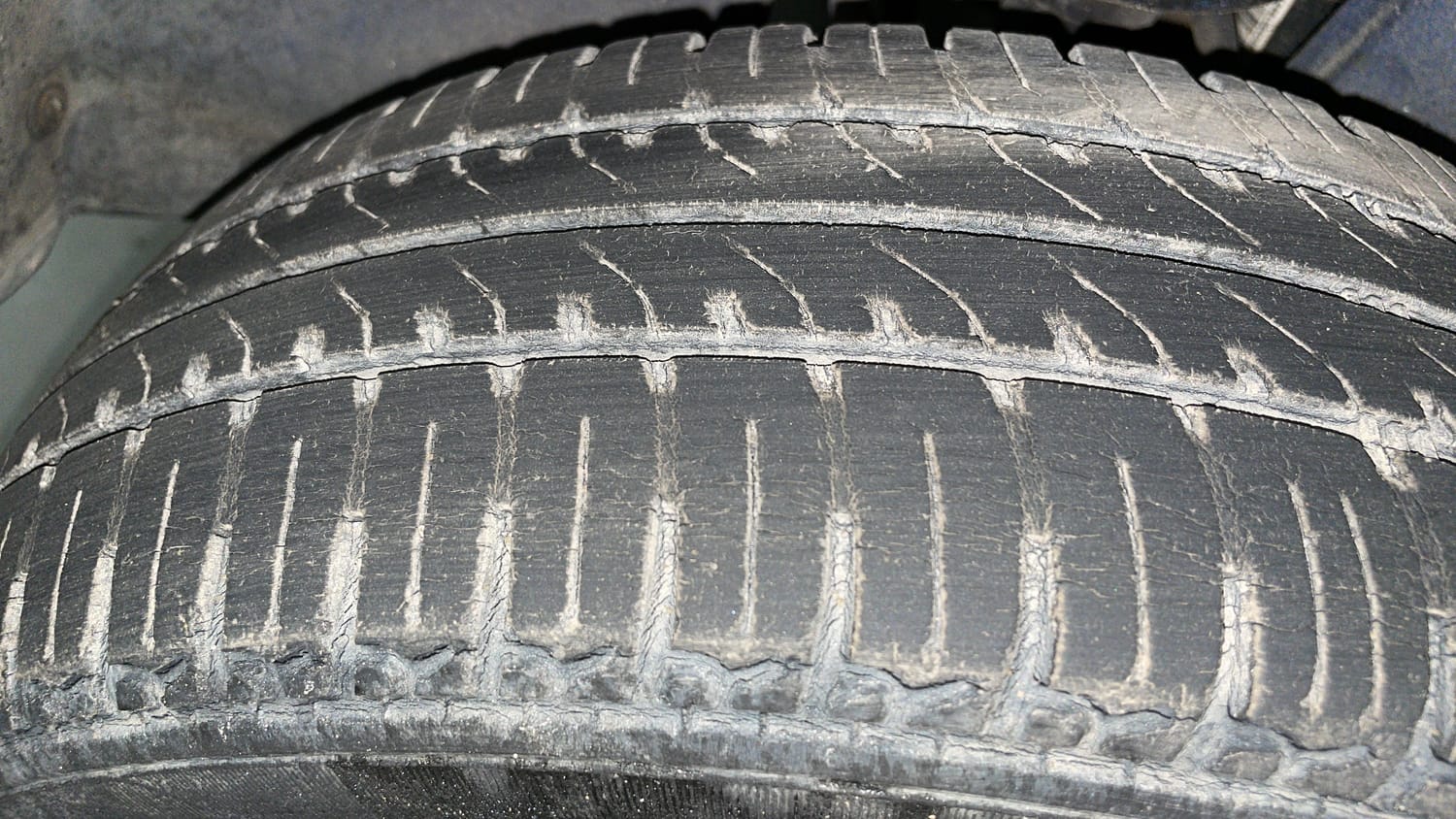 Used 2015 Tata Nano Twist XT Petrol Manual tyres RIGHT REAR TYRE TREAD VIEW
