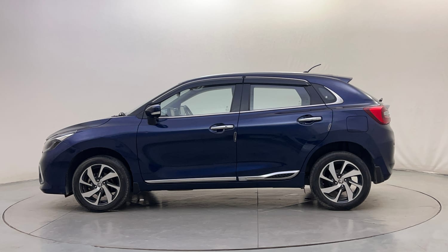 Used 2023 Toyota Glanza G Petrol Manual exterior LEFT SIDE VIEW