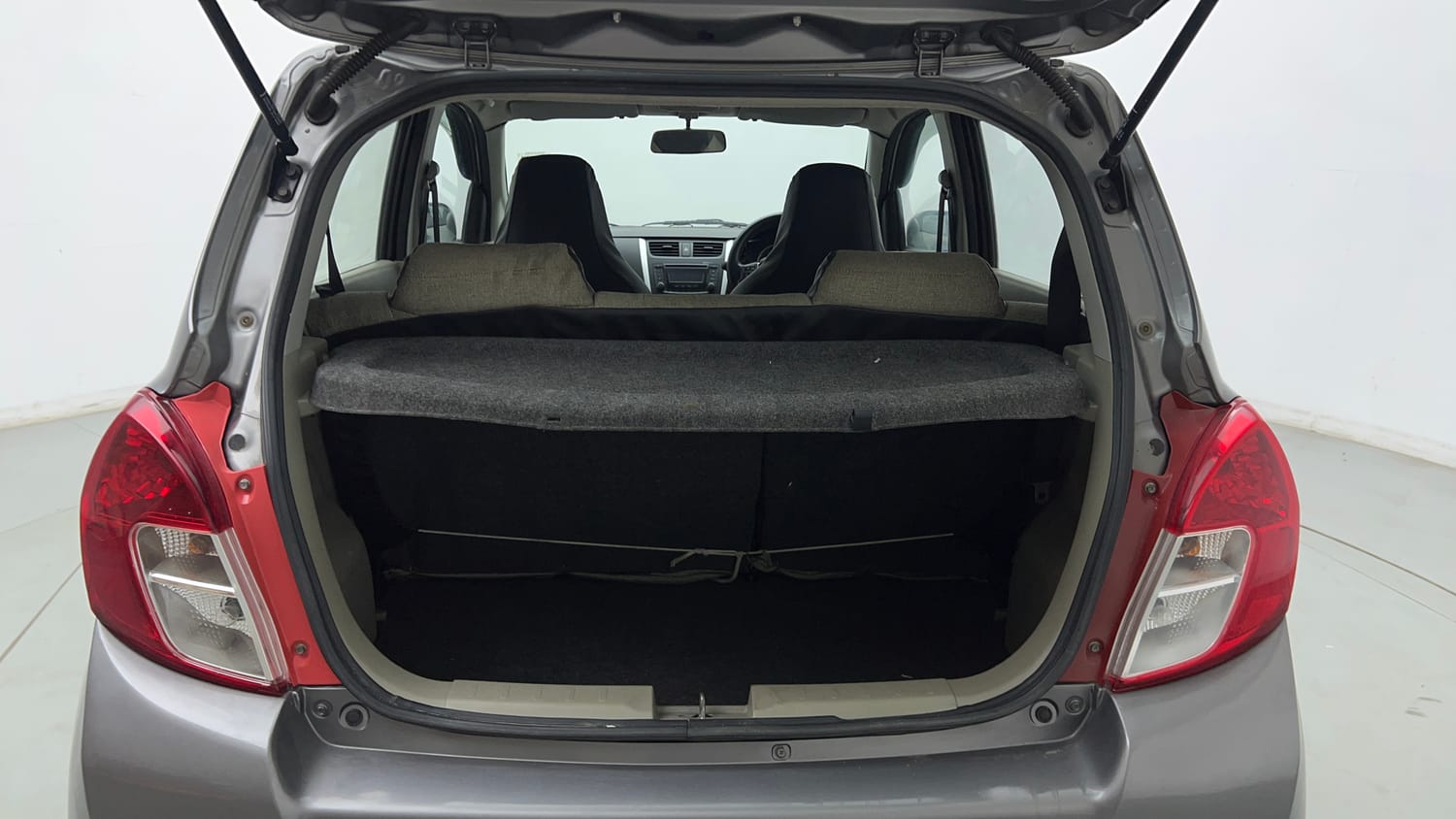 Used 2017 Maruti Suzuki Celerio ZXi AMT Petrol Automatic interior DICKY INSIDE VIEW