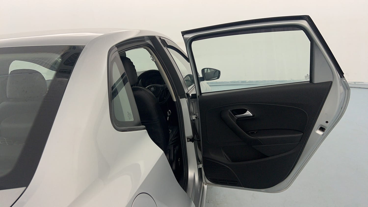 Used 2019 Volkswagen Ameo Comfortline 1.0L (P) Petrol Manual interior RIGHT REAR DOOR OPEN VIEW