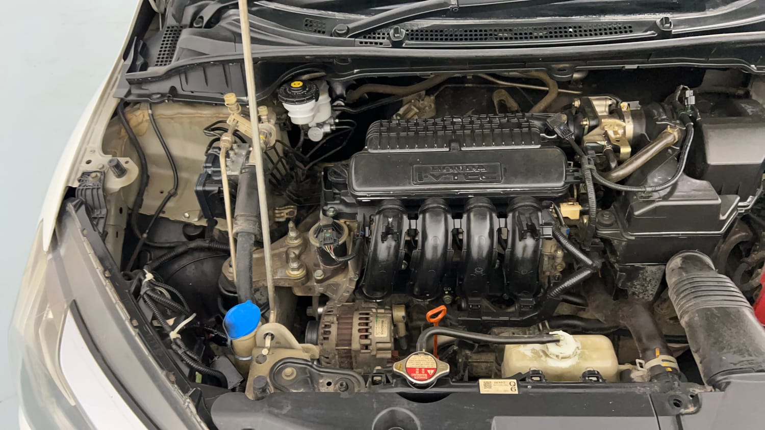 Used 2019 Honda City VX Petrol Petrol Manual engine ENGINE RIGHT SIDE VIEW