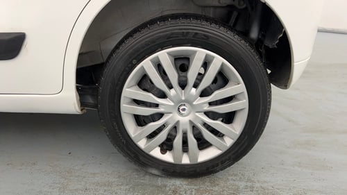 Used 2013 Maruti Suzuki Wagon R VXI Petrol Manual tyres LEFT REAR TYRE RIM VIEW