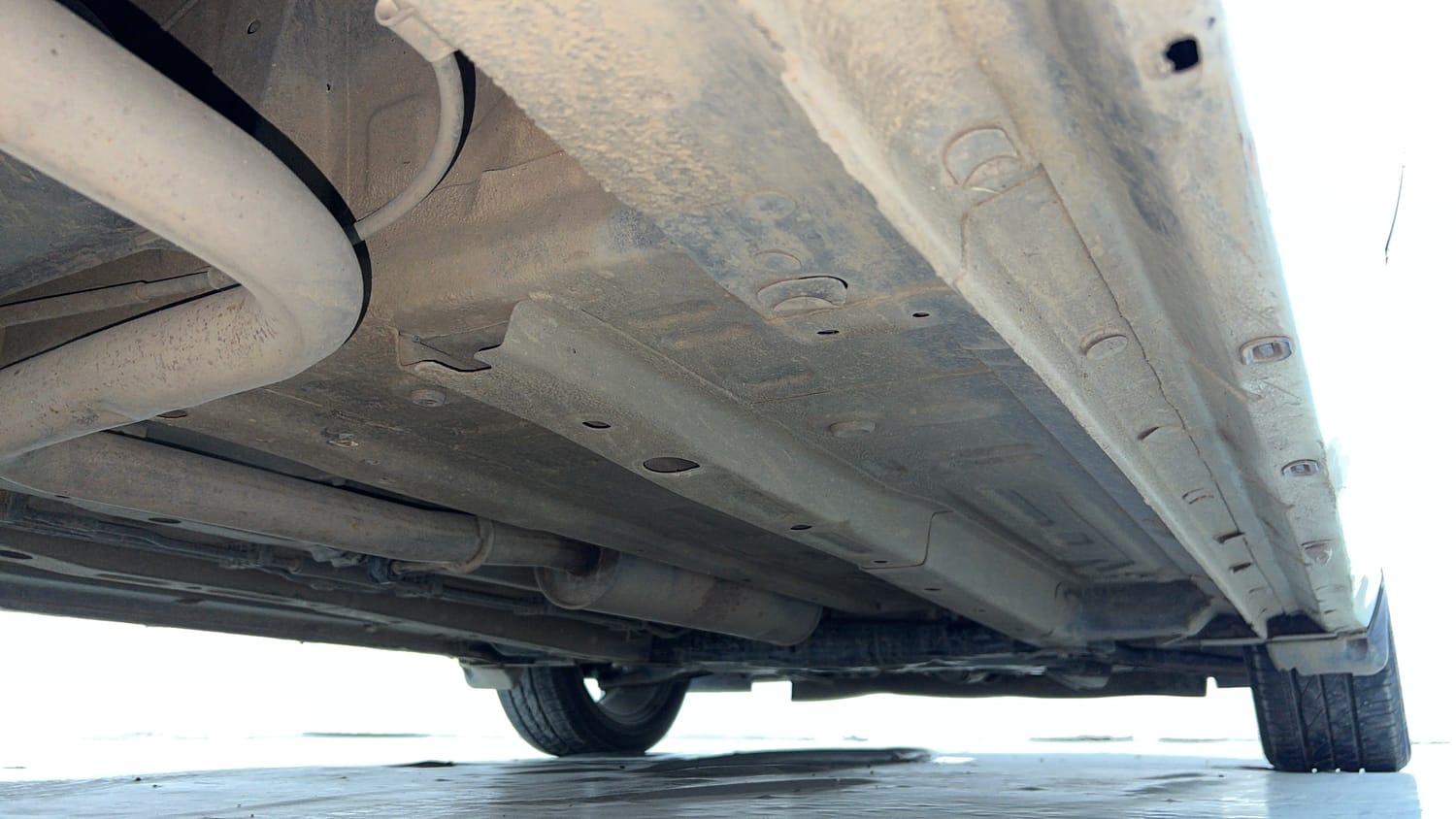 Used 2022 Tata Altroz XZ Plus i-Turbo Petrol Petrol Manual extra REAR RIGHT UNDERBODY VIEW