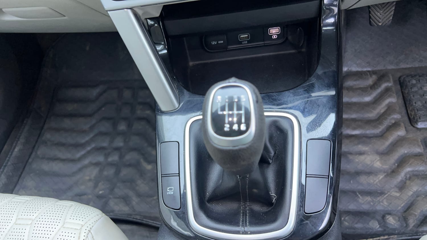 Used 2021 Kia Seltos HTX 1.5 Petrol Manual interior GEAR  KNOB VIEW