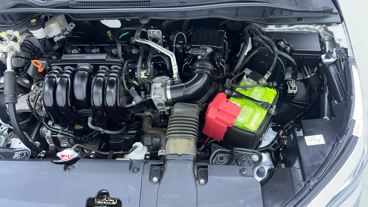 Used 2024 Honda City V Petrol CVT Petrol Automatic engine ENGINE LEFT SIDE VIEW