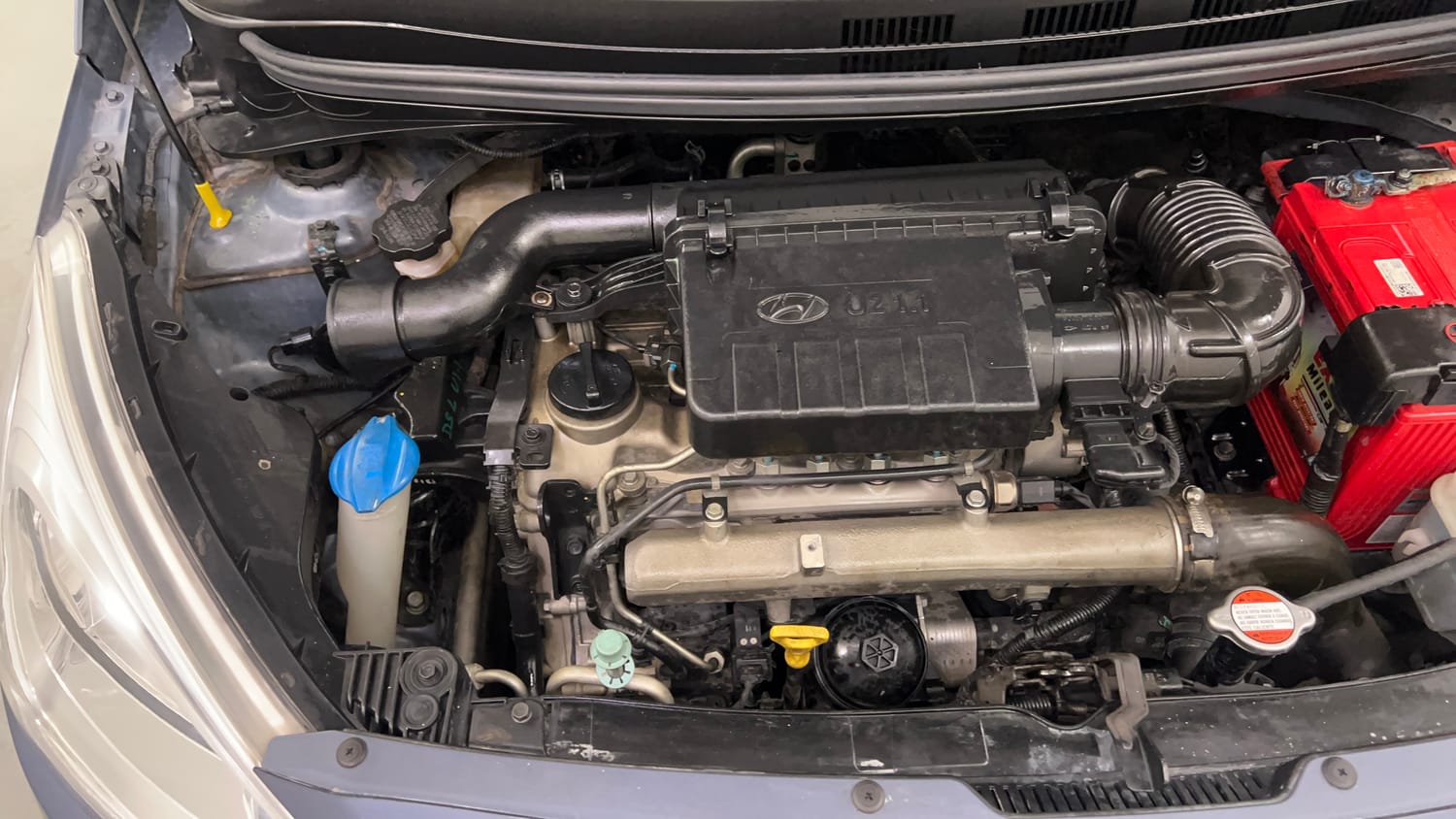 Used 2014 Hyundai Grand i10 Sportz 1.1 CRDi Diesel Manual engine ENGINE RIGHT SIDE VIEW
