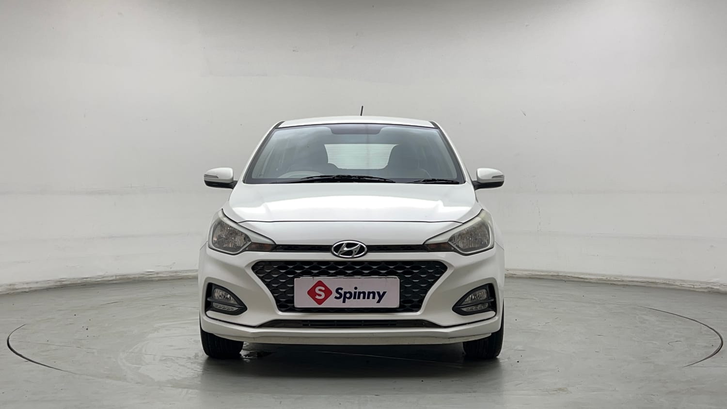 Used 2018 Hyundai Elite i20 Asta 1.2 AT Petrol Automatic exterior FRONT VIEW