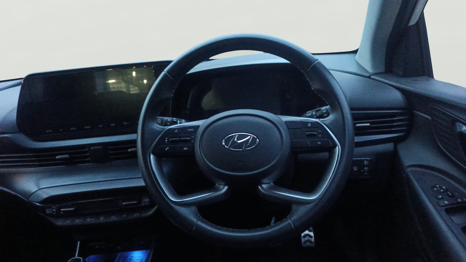 Used 2021 Hyundai i20 Asta 1.0 Turbo DCT Petrol Automatic interior STEERING VIEW