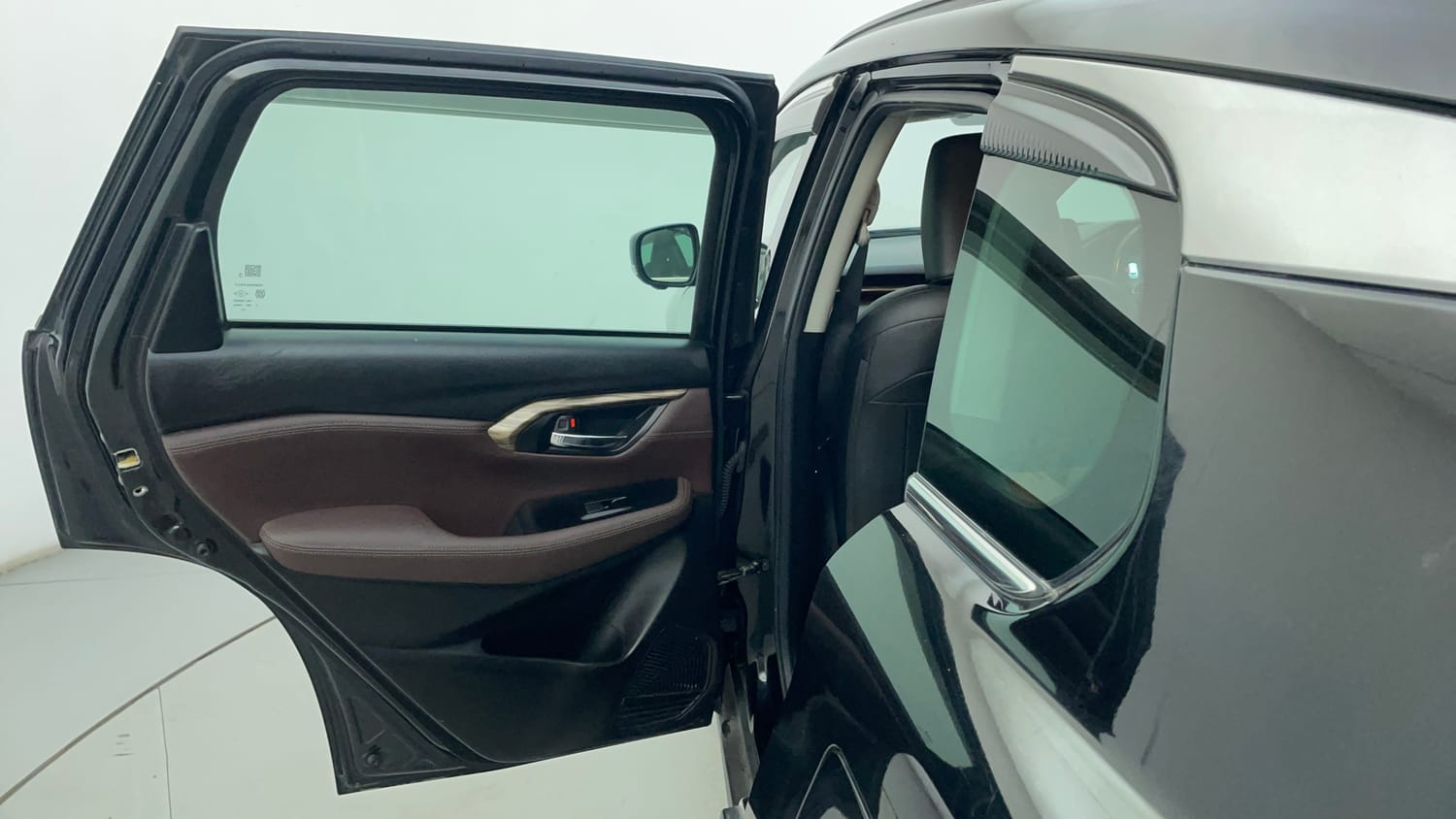 Used 2023 Maruti Suzuki Grand Vitara Alpha Smart Hybrid Petrol Manual interior LEFT REAR DOOR OPEN VIEW