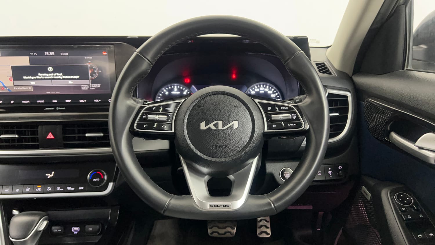 Used 2022 Kia Seltos X Line 1.5 Diesel AT Diesel Automatic interior STEERING VIEW