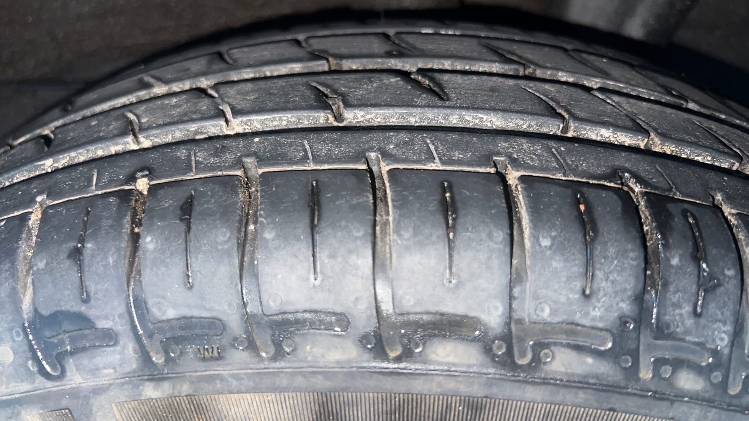 Used 2019 Hyundai Santro Sportz CNG Cng Manual tyres LEFT REAR TYRE TREAD VIEW