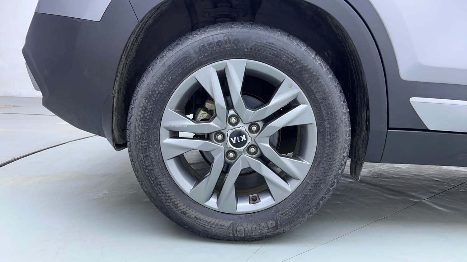 Used 2021 Kia Seltos HTX 1.5 Petrol Manual tyres RIGHT REAR TYRE RIM VIEW