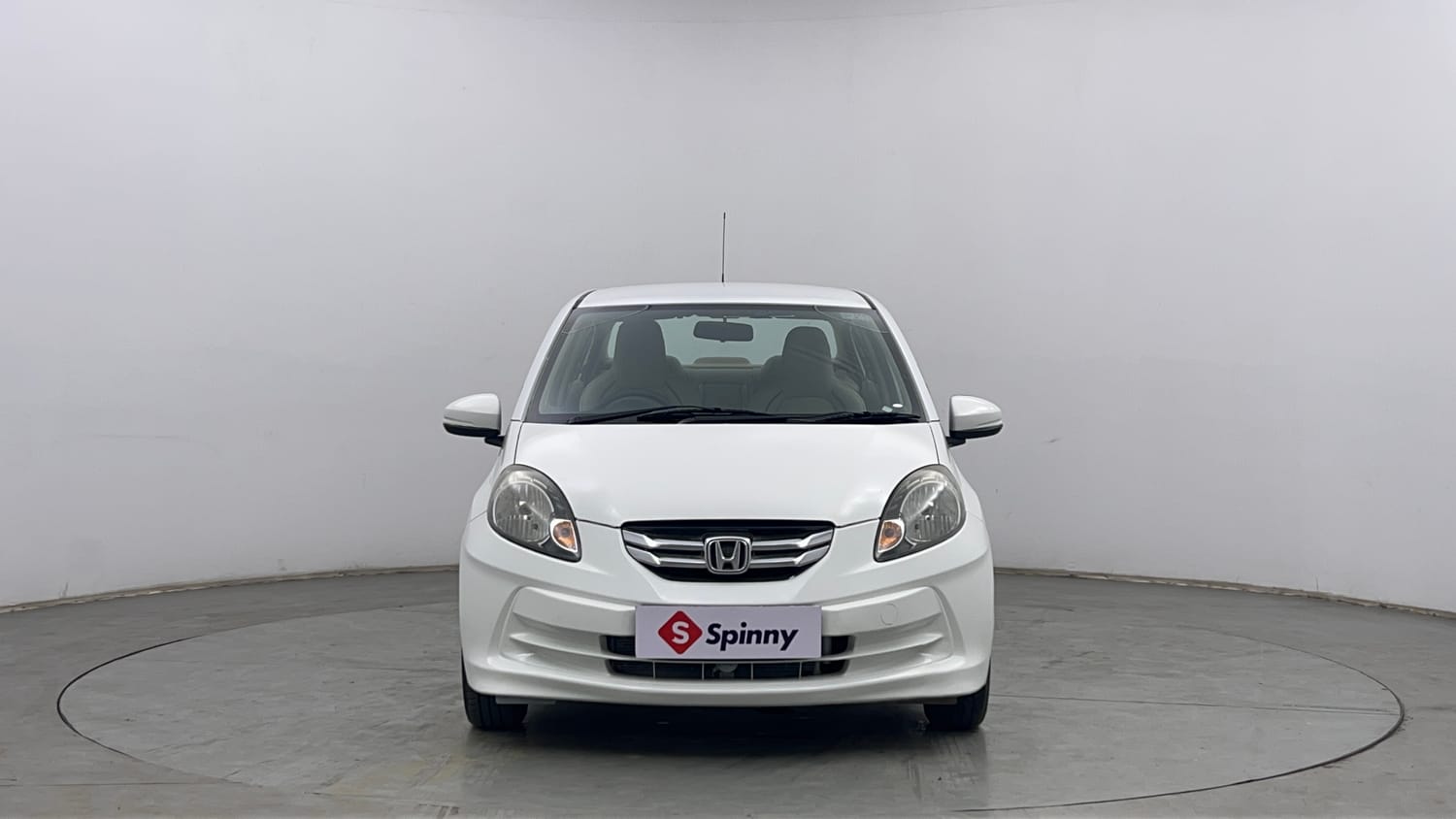 Used 2016 Honda Amaze 1.2 S i-VTEC Petrol Manual exterior FRONT VIEW
