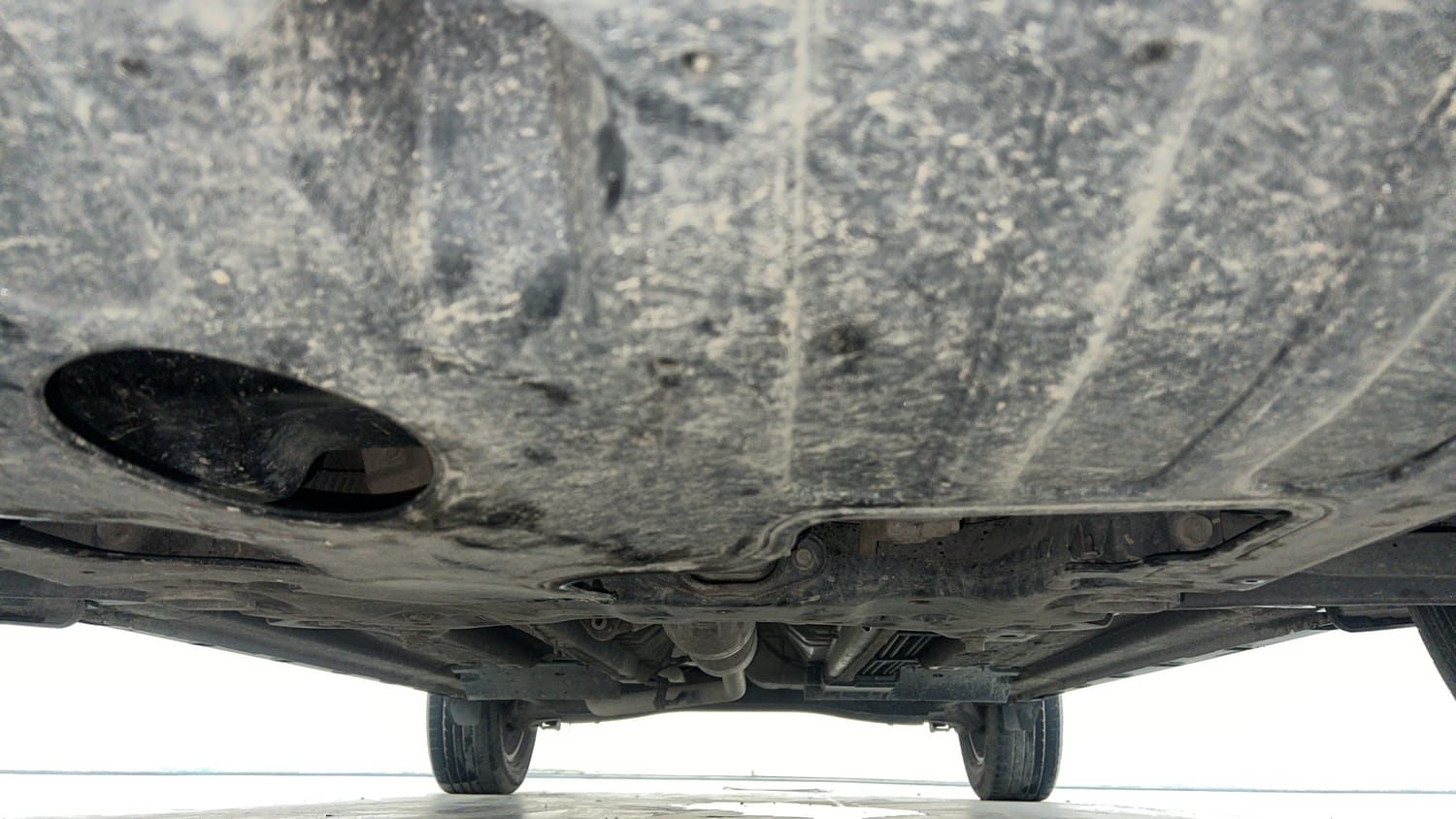 Used 2020 Kia Seltos HTK Plus 1.5 Petrol Manual extra FRONT LEFT UNDERBODY VIEW