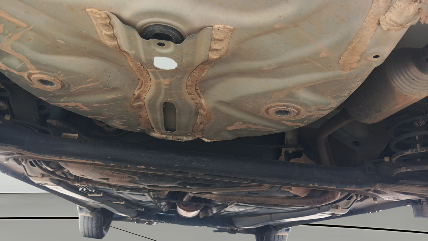 Used 2019 Maruti Suzuki Baleno Delta Petrol Manual extra REAR RIGHT UNDERBODY VIEW