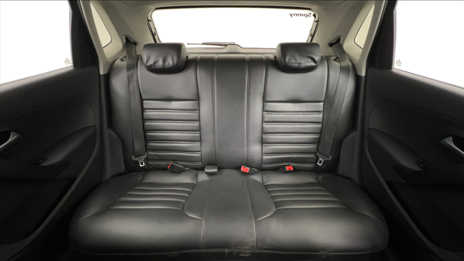Used 2015 Volkswagen Polo Comfortline 1.2L (P) Petrol Manual interior REAR SEAT CONDITION VIEW