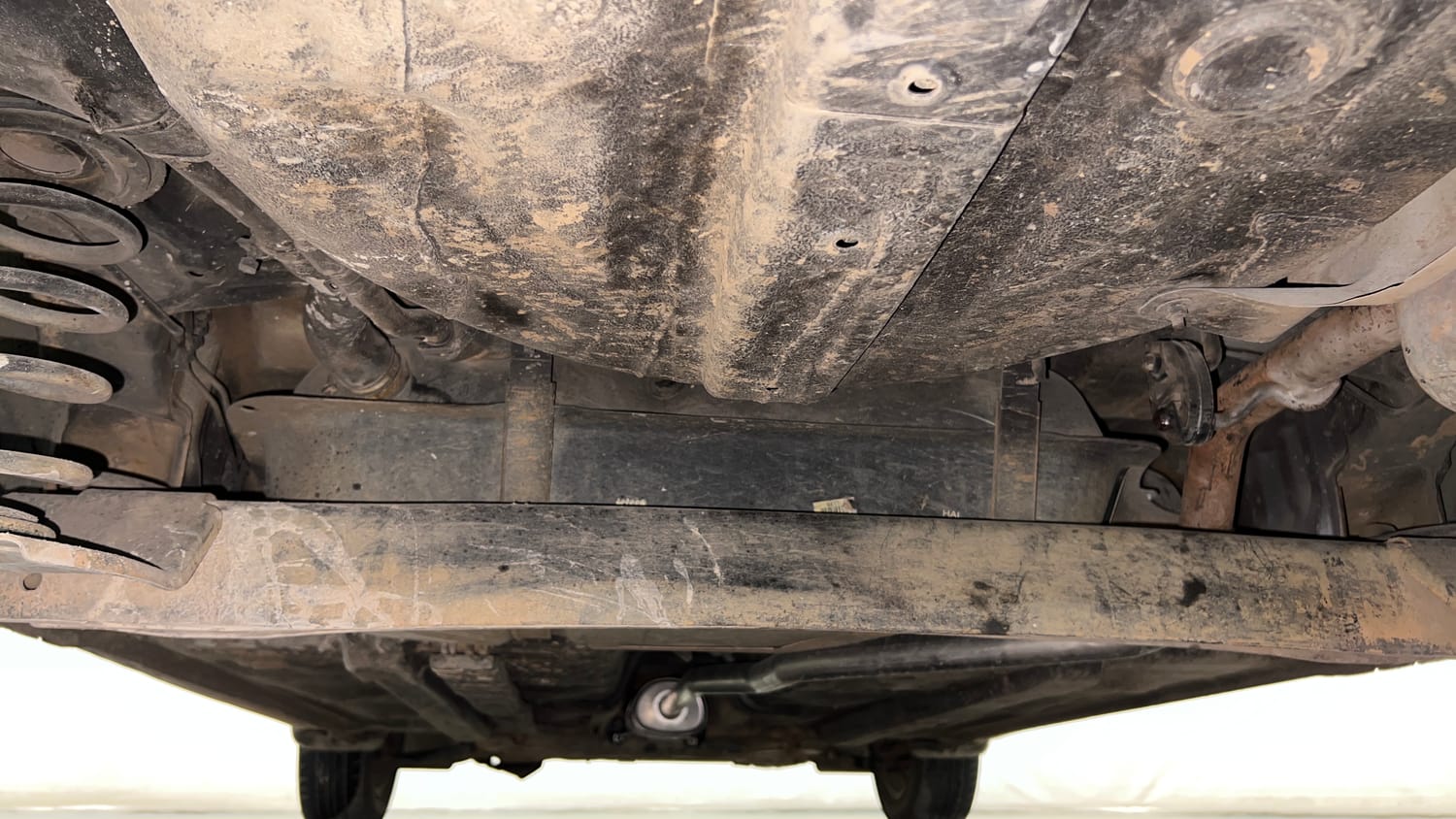 Used 2015 Hyundai Grand i10 Asta 1.2 Kappa VTVT (O) Petrol Manual extra REAR UNDERBODY VIEW (TAKEN FROM REAR)