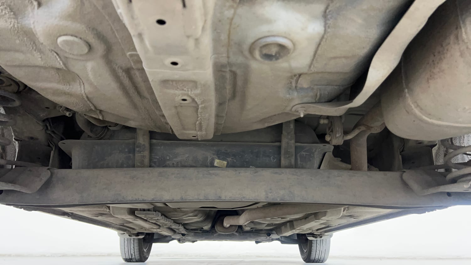 Used 2017 Hyundai Grand i10 Asta 1.2 Kappa VTVT Petrol Manual extra REAR UNDERBODY VIEW (TAKEN FROM REAR)