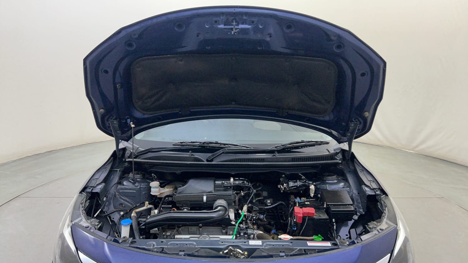 Used 2023 Toyota Glanza G Petrol Manual engine ENGINE & BONNET OPEN FRONT VIEW