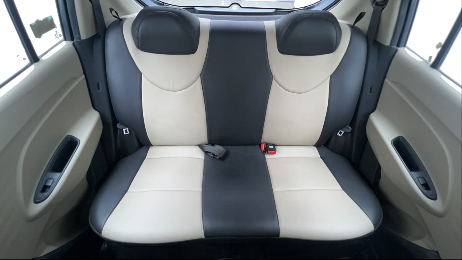 Used 2019 Hyundai Santro Sportz CNG Cng Manual interior REAR SEAT CONDITION VIEW