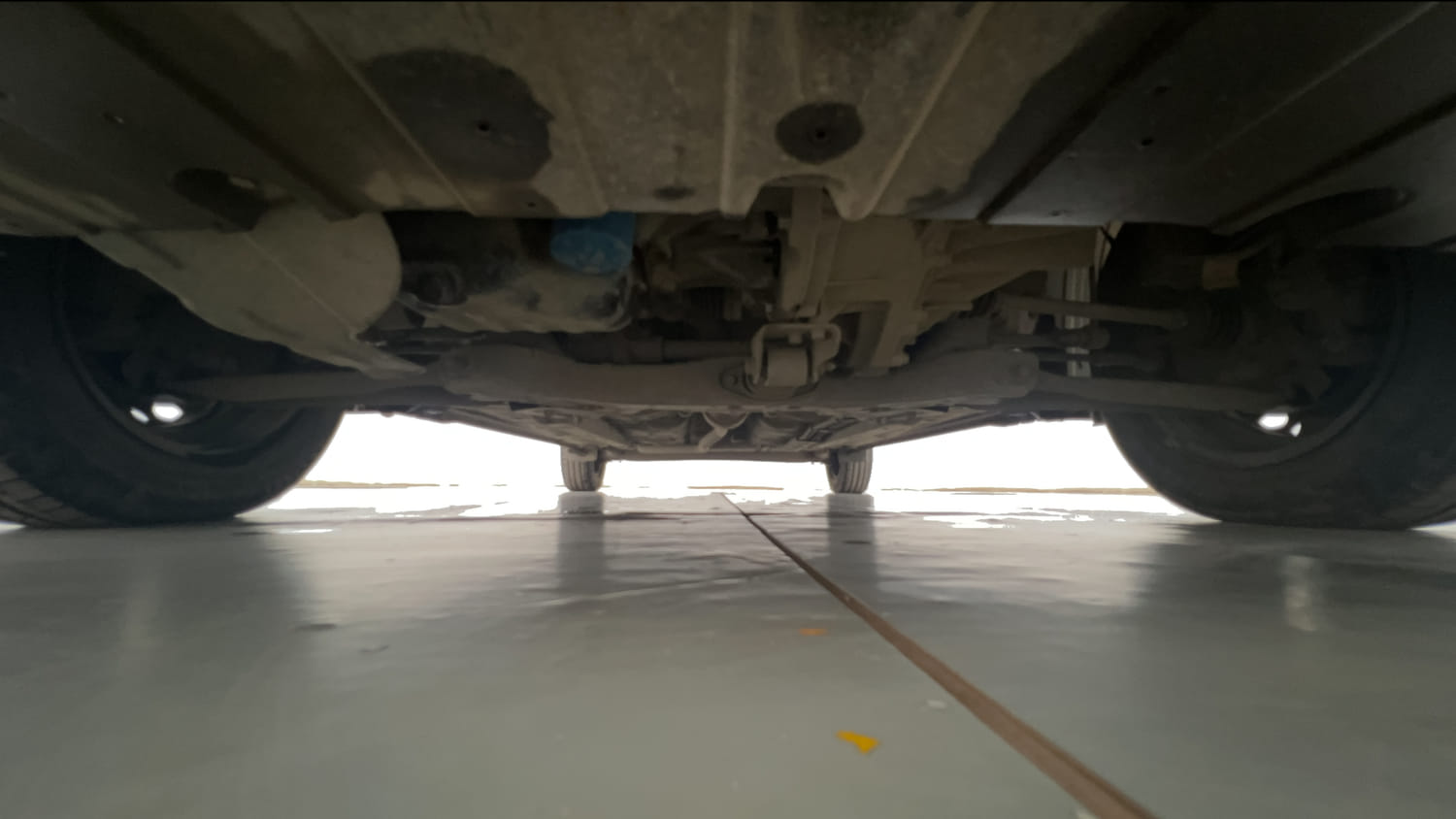 Used 2020 Hyundai Aura S 1.2 Petrol Petrol Manual extra FRONT LEFT UNDERBODY VIEW