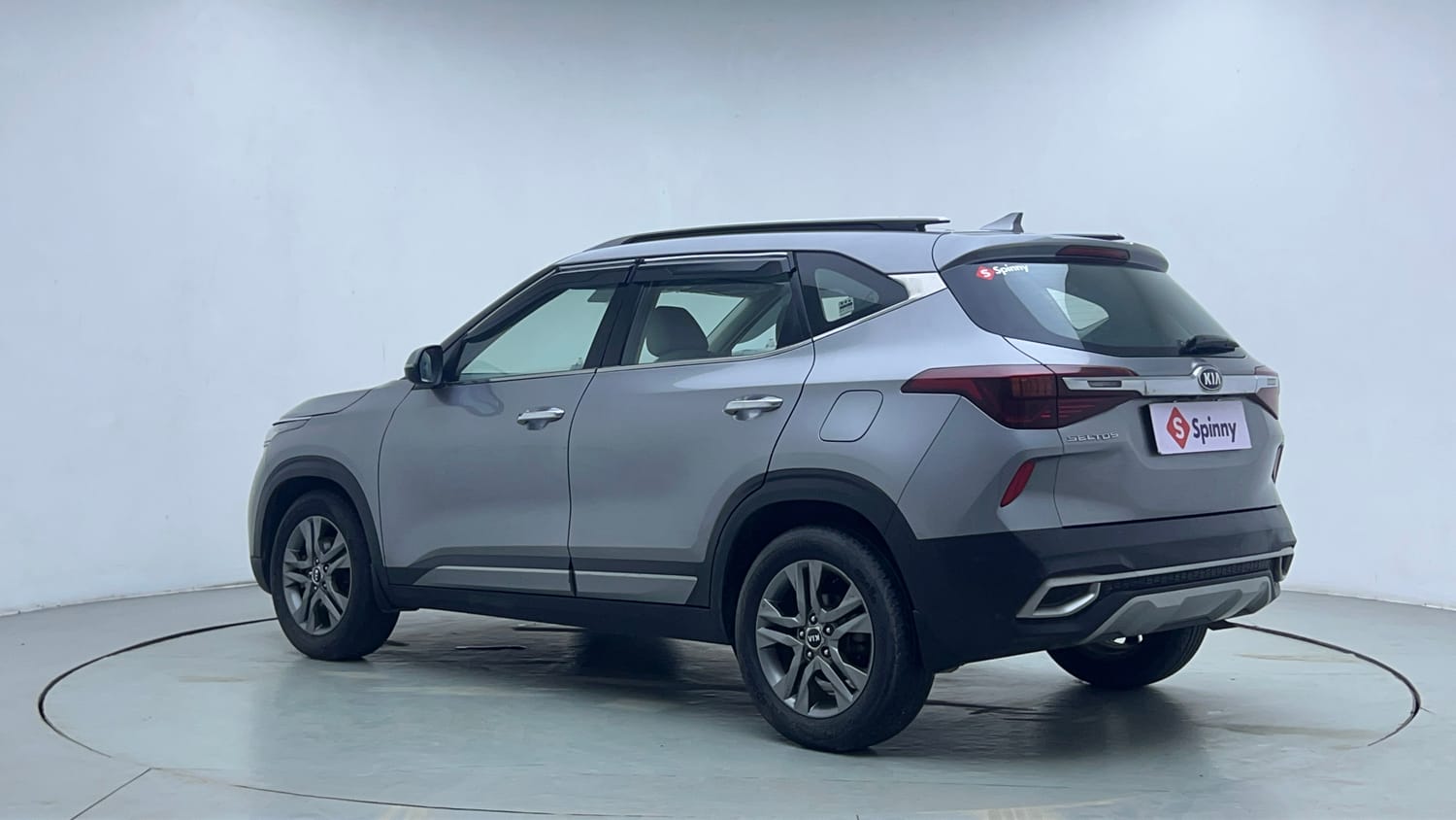 Used 2021 Kia Seltos HTX 1.5 Petrol Manual exterior LEFT REAR CORNER VIEW